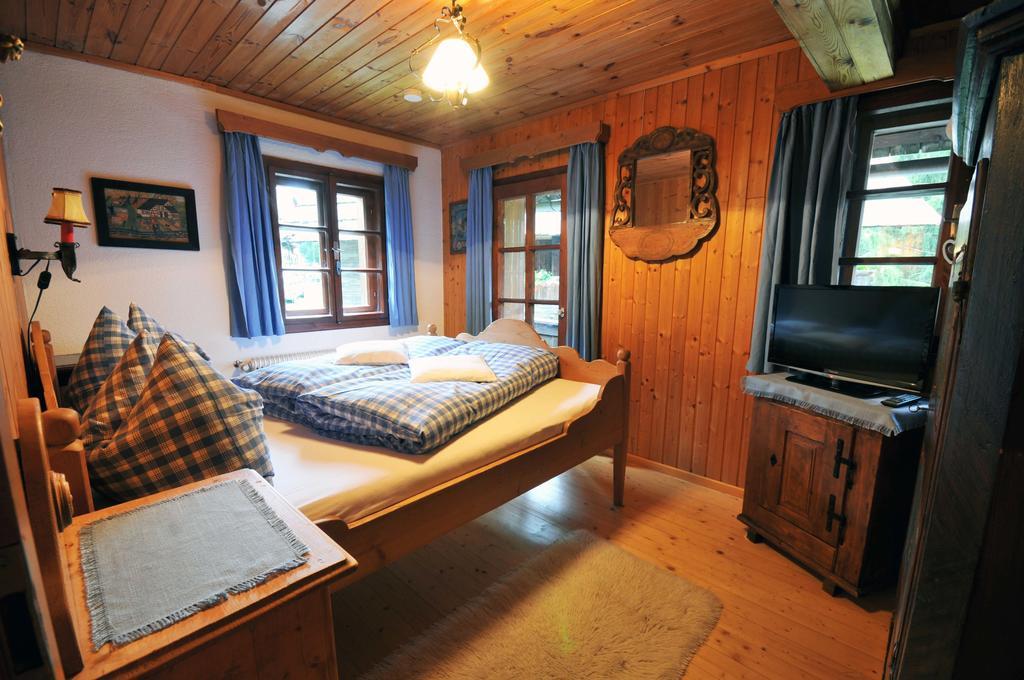 Haus Am Bach Villa Bad Kleinkirchheim Kamer foto