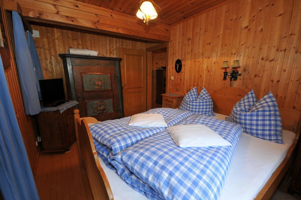 Haus Am Bach Villa Bad Kleinkirchheim Kamer foto